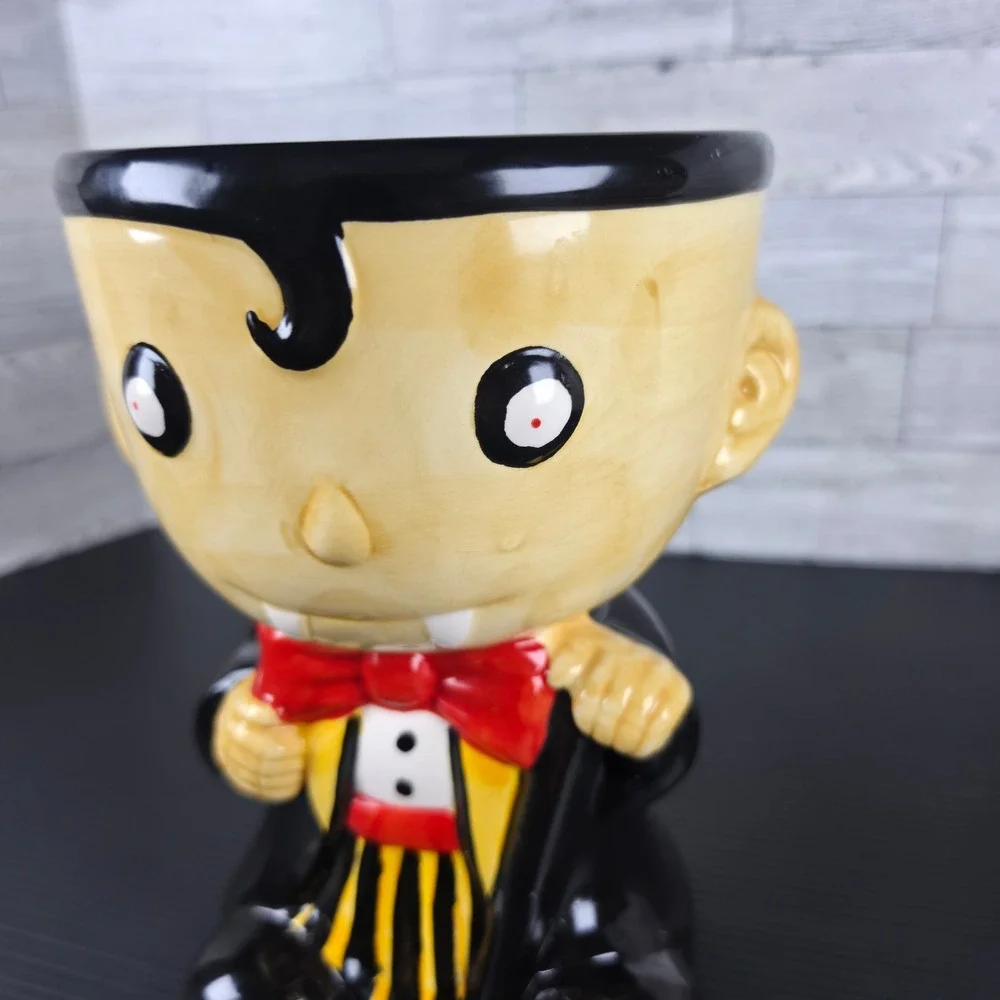 Halloween Vampire Dracula Ceramic Planter Candy Bowl Black Red Yellow 7 Inch